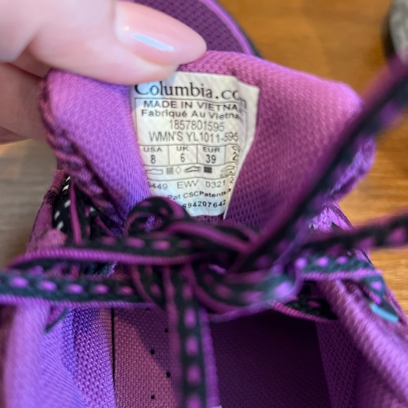 Columbia women hiking sneakers size 8 - Picture 3 of 6